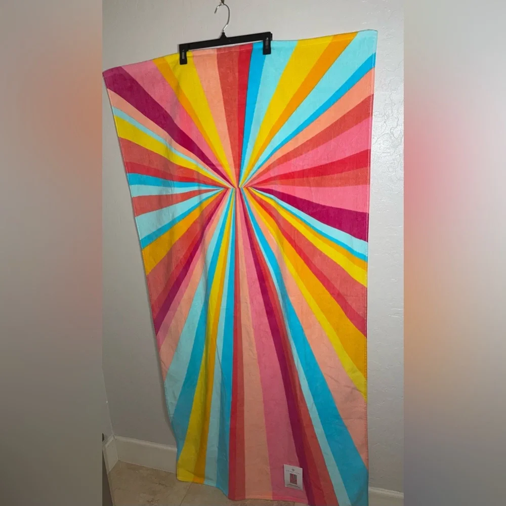 🎉HP🎉New! Trina Turk Morning Sunrise Anniversary Printed Beach Towel☀️68”x36”